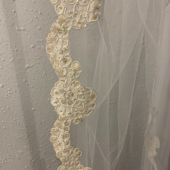 Lace Wedding Veil